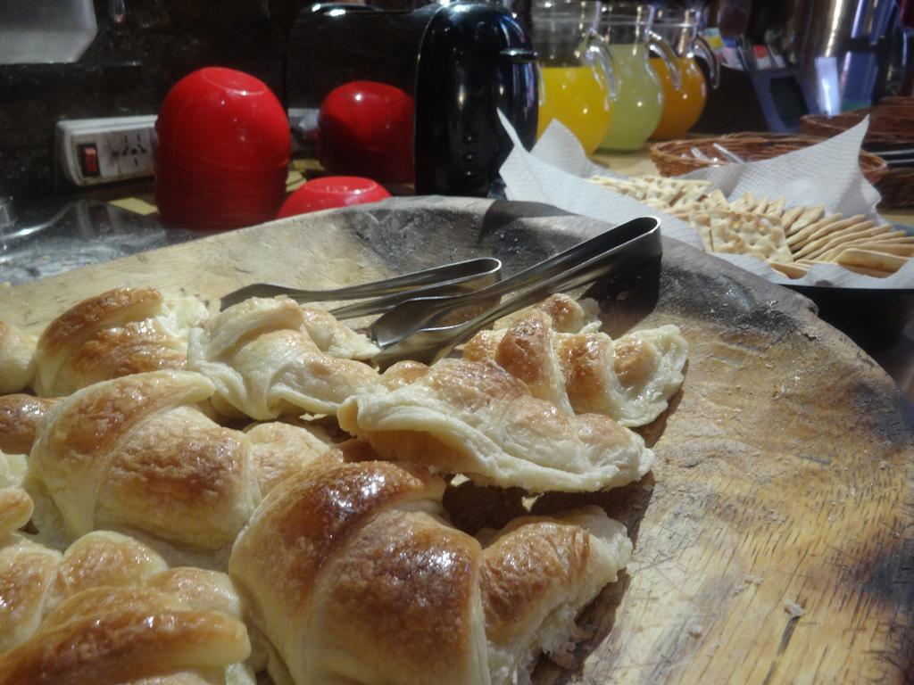 Hostel Internacional Mendoza Luaran gambar