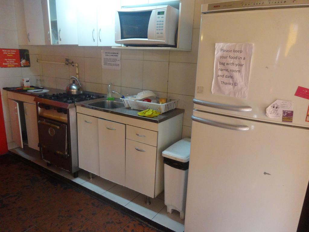 Hostel Internacional Mendoza Luaran gambar